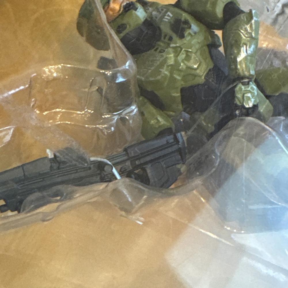 Halo Infinite Master Chief Figure 4.5" Assault Rifle-Series 2 New Box Damaged - Picture 7 of 13